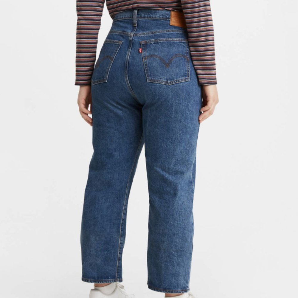Levi's Ribcage Straight Ankle Jeans -20W Plus Size